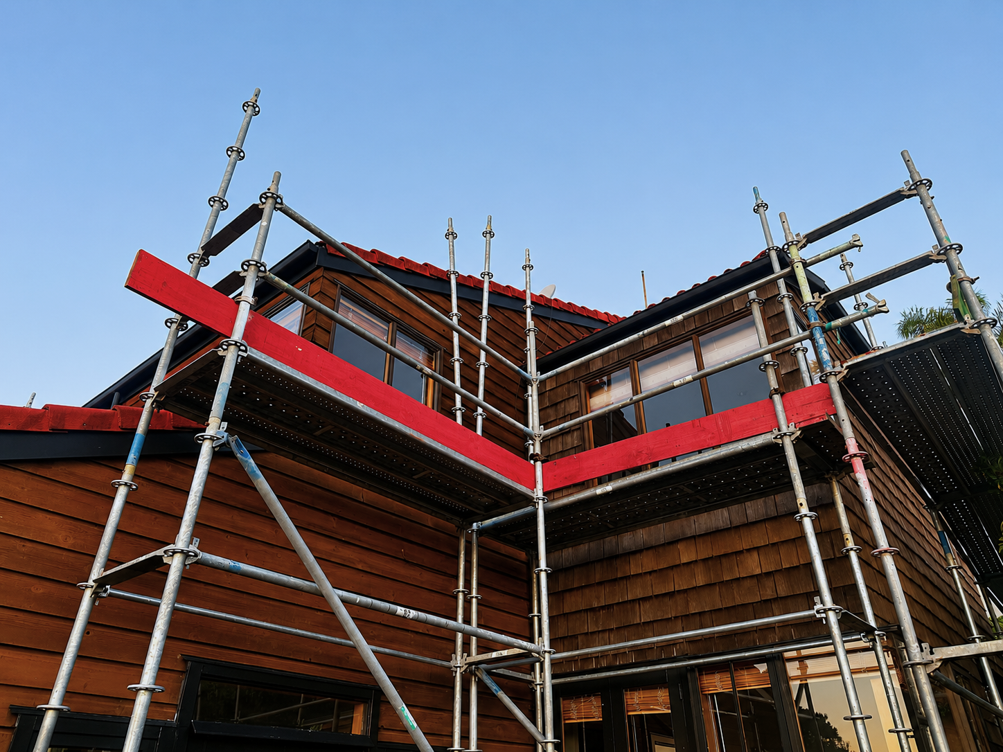 Giving an Old Architectural Home a Fresh Start in Swinton Close