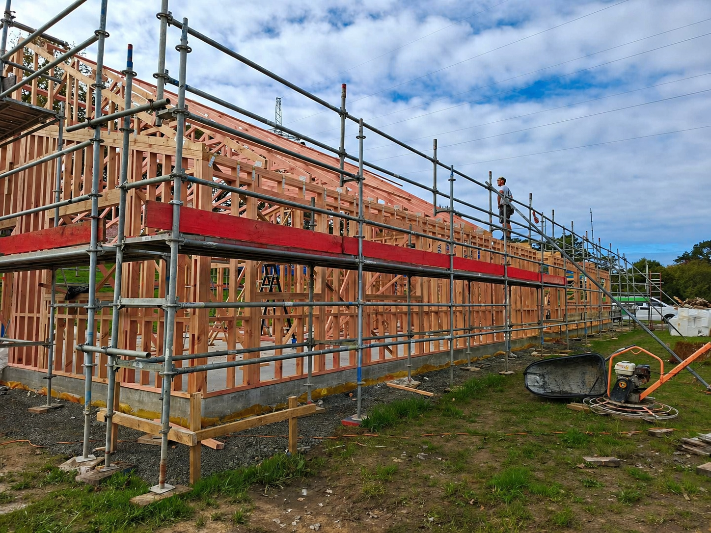 SK Scaffold does it again great scaffold and happy client